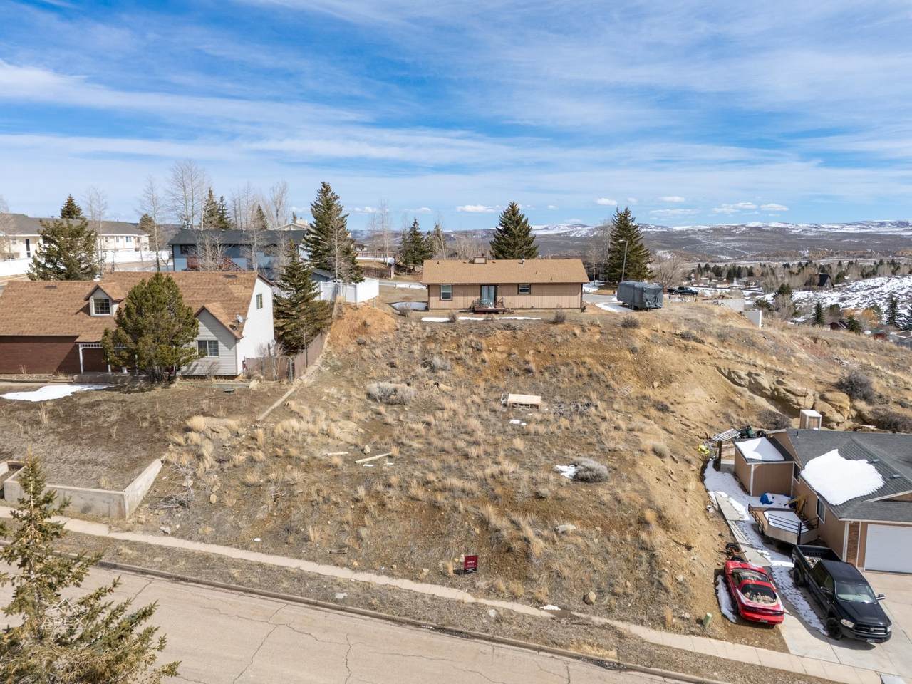 213 Grandview Citcle - Photo 1