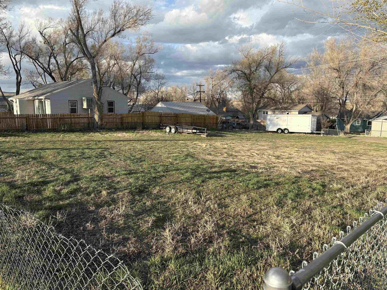 618 5th - Photo 1