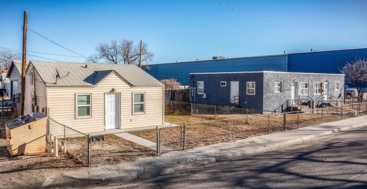 400, 402, 406 8th Street - Photo 1