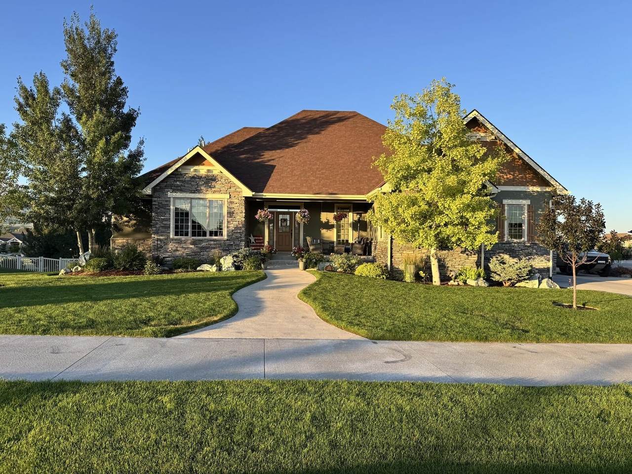 6031 Rivers Gate - Photo 1