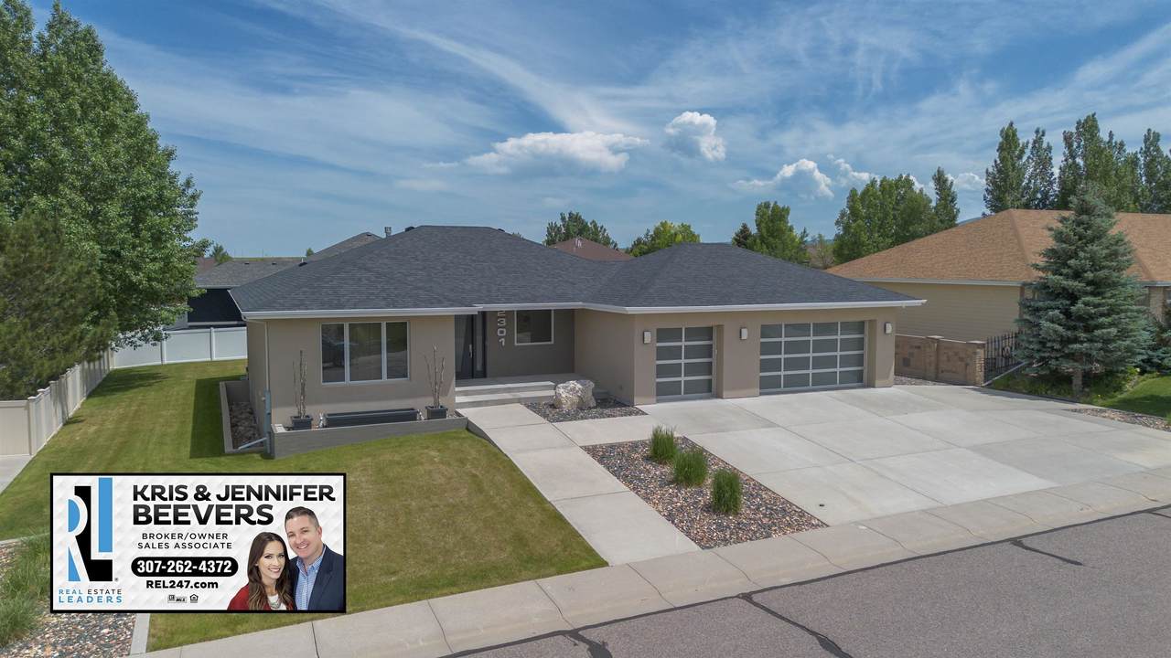 2301 Easthaven Avenue - Photo 1