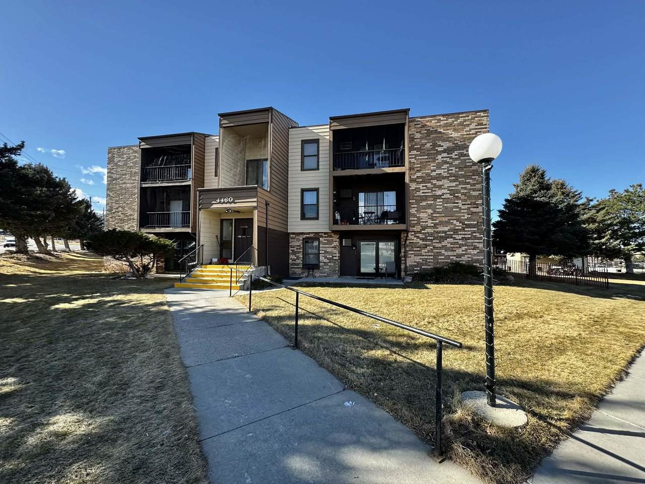 4460 Poplar #306C Street - Photo 1