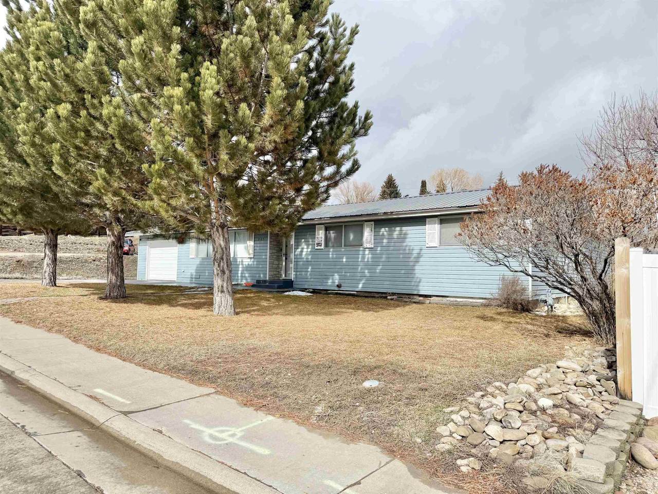 https://bt-photos.global.ssl.fastly.net/wyoming/1280_boomver_1_20260845-2.jpg