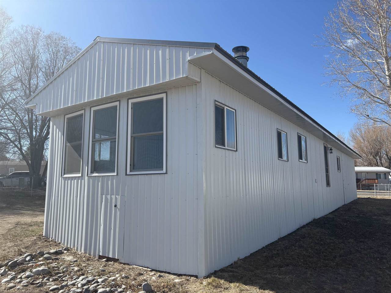 https://bt-photos.global.ssl.fastly.net/wyoming/1280_boomver_1_20260946-2.jpg