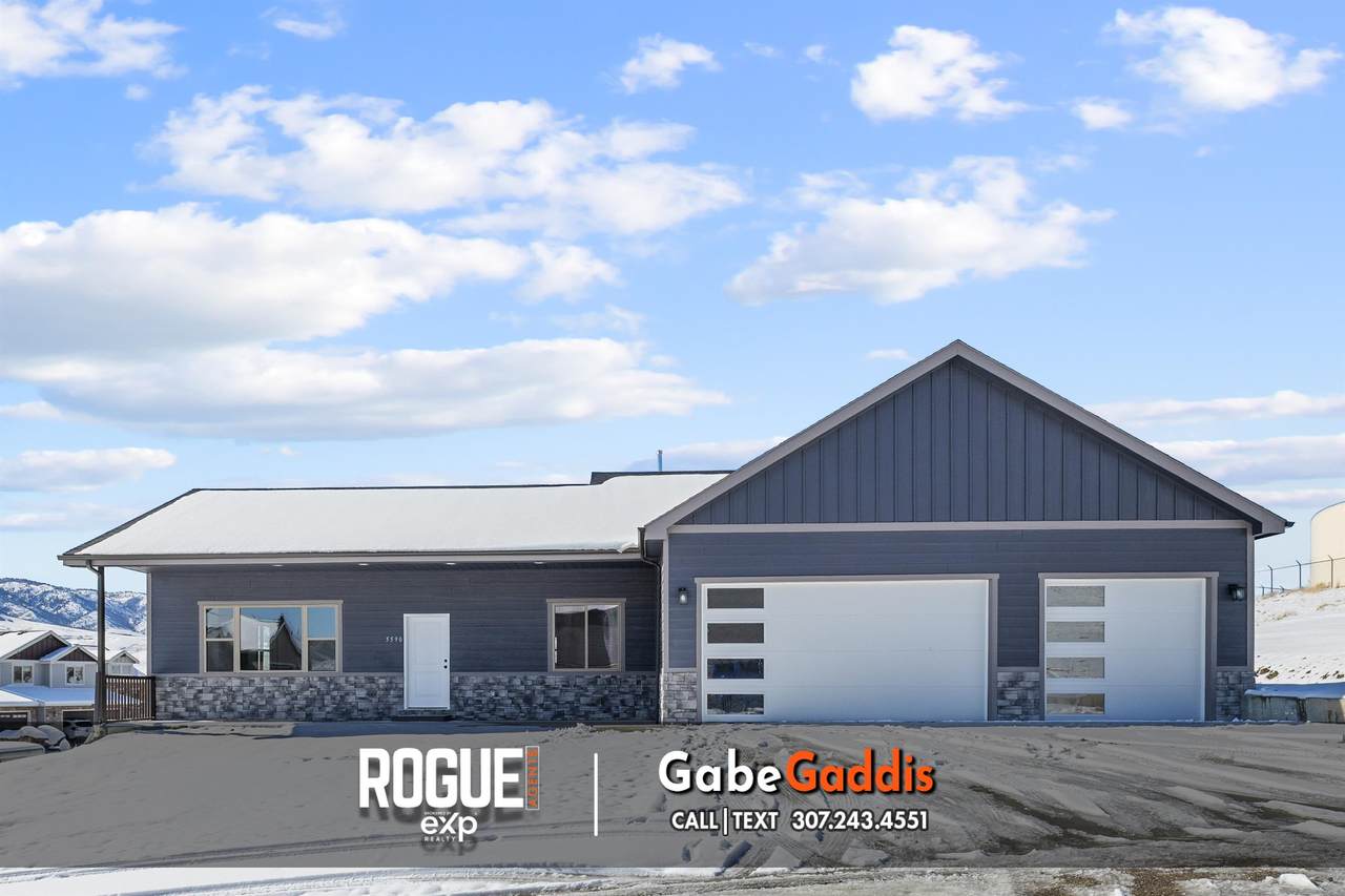 5590 Walnut - Photo 1