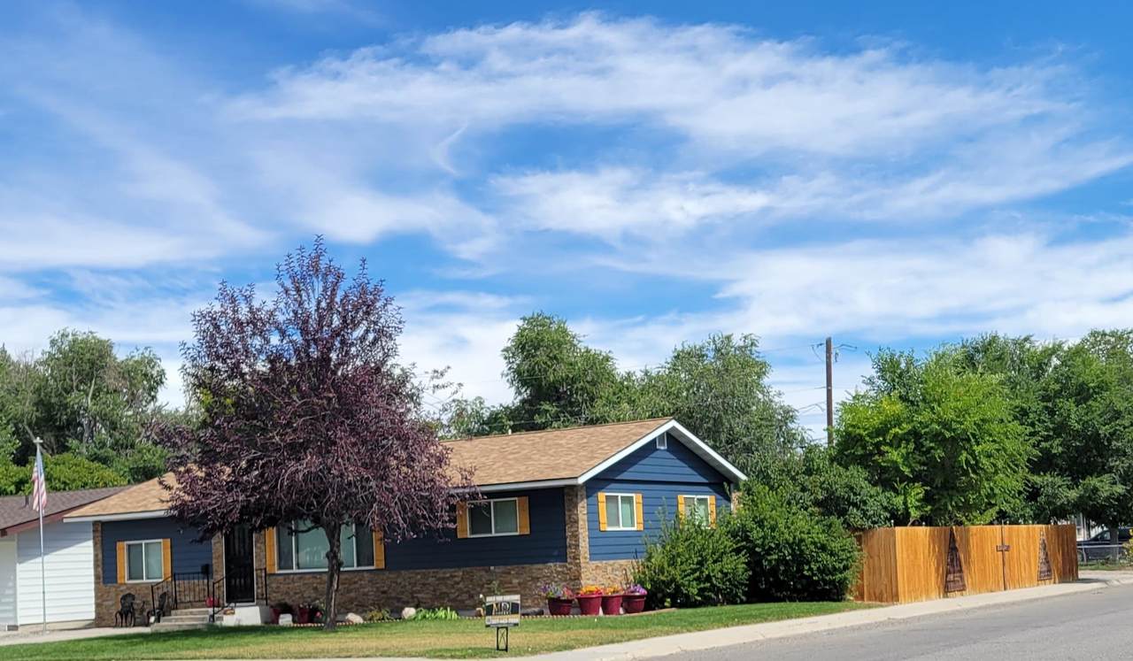 https://bt-photos.global.ssl.fastly.net/wyoming/1280_boomver_1_20261138-2.jpg