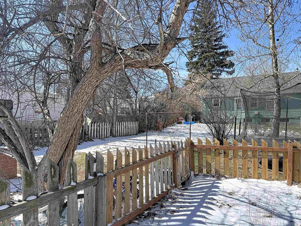 https://bt-photos.global.ssl.fastly.net/wyoming/1280_boomver_1_20261180-2.jpg