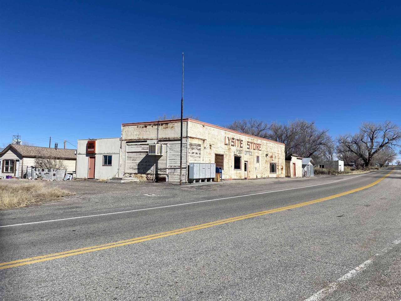 https://bt-photos.global.ssl.fastly.net/wyoming/1280_boomver_1_20261183-2.jpg