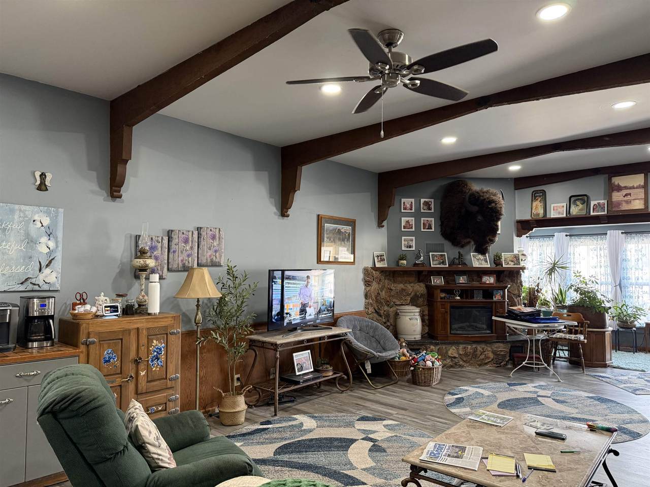 https://bt-photos.global.ssl.fastly.net/wyoming/1280_boomver_1_20261242-2.jpg