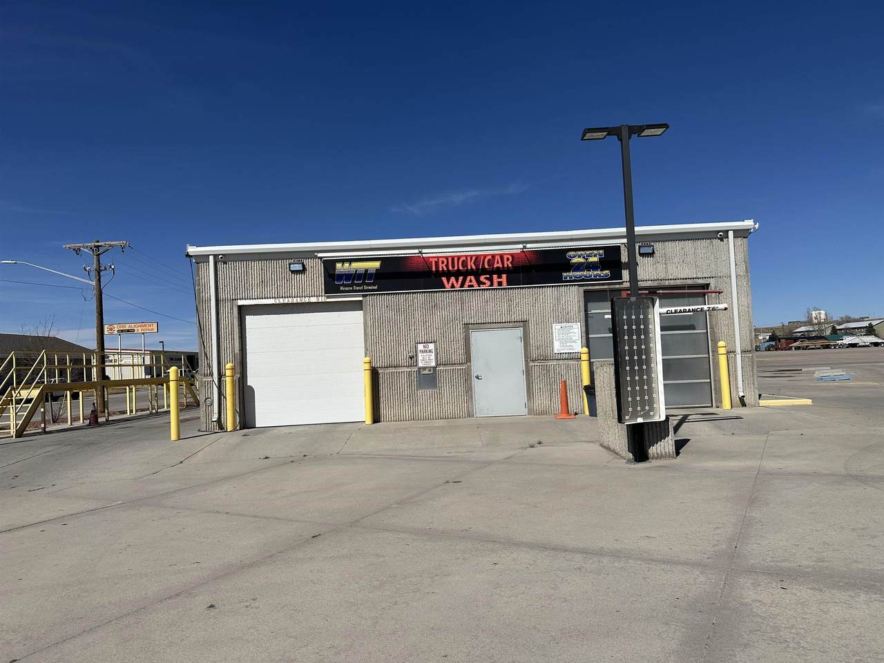1500 East Valley Rd - Photo 1