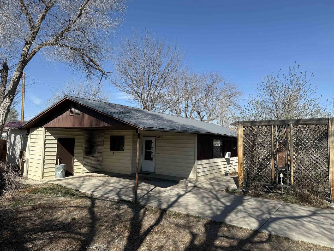https://bt-photos.global.ssl.fastly.net/wyoming/1280_boomver_1_20261356-2.jpg