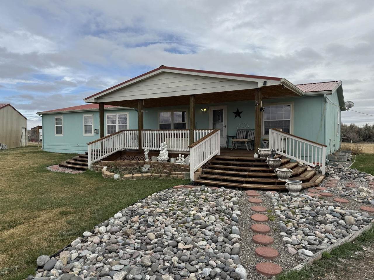 https://bt-photos.global.ssl.fastly.net/wyoming/1280_boomver_1_20261426-2.jpg