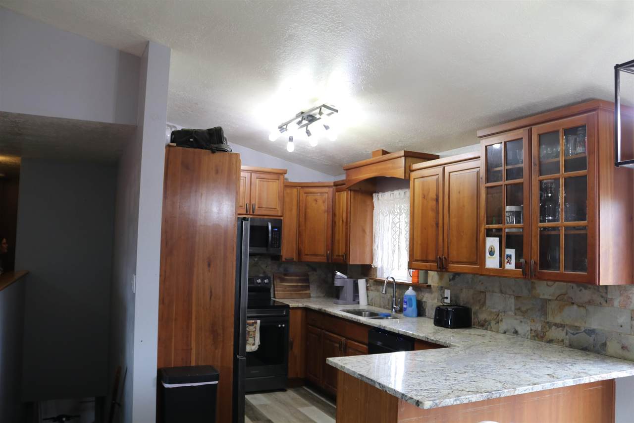 https://bt-photos.global.ssl.fastly.net/wyoming/1280_boomver_1_20261429-2.jpg