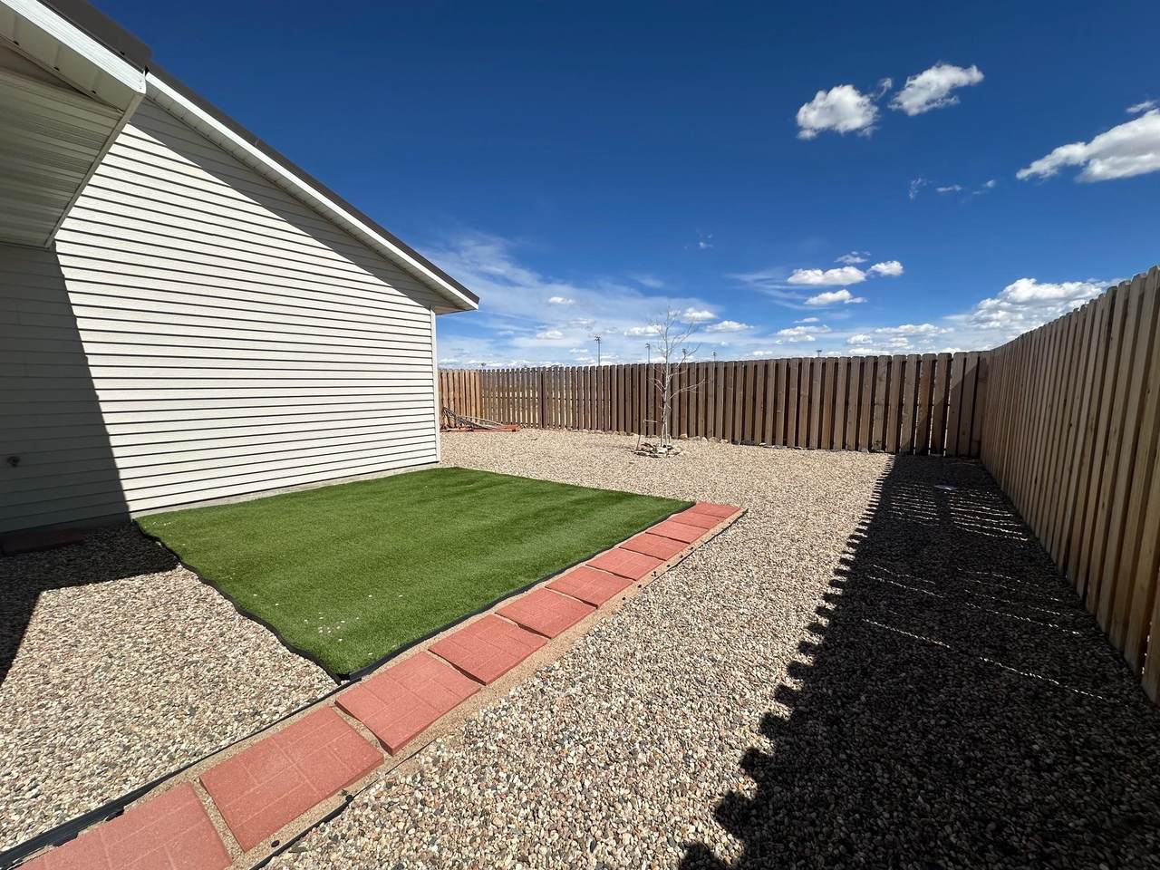 https://bt-photos.global.ssl.fastly.net/wyoming/1280_boomver_1_20261468-2.jpg