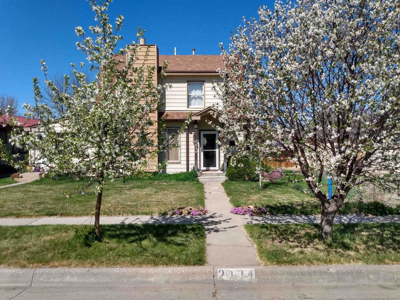 https://bt-photos.global.ssl.fastly.net/wyoming/1280_boomver_1_20261478-2.jpg