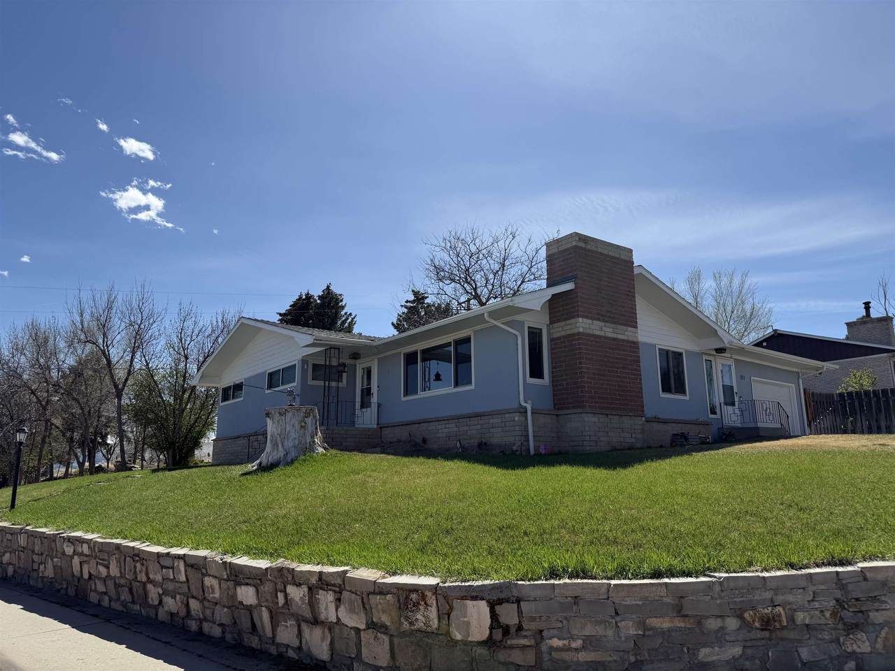 https://bt-photos.global.ssl.fastly.net/wyoming/1280_boomver_1_20261491-2.jpg
