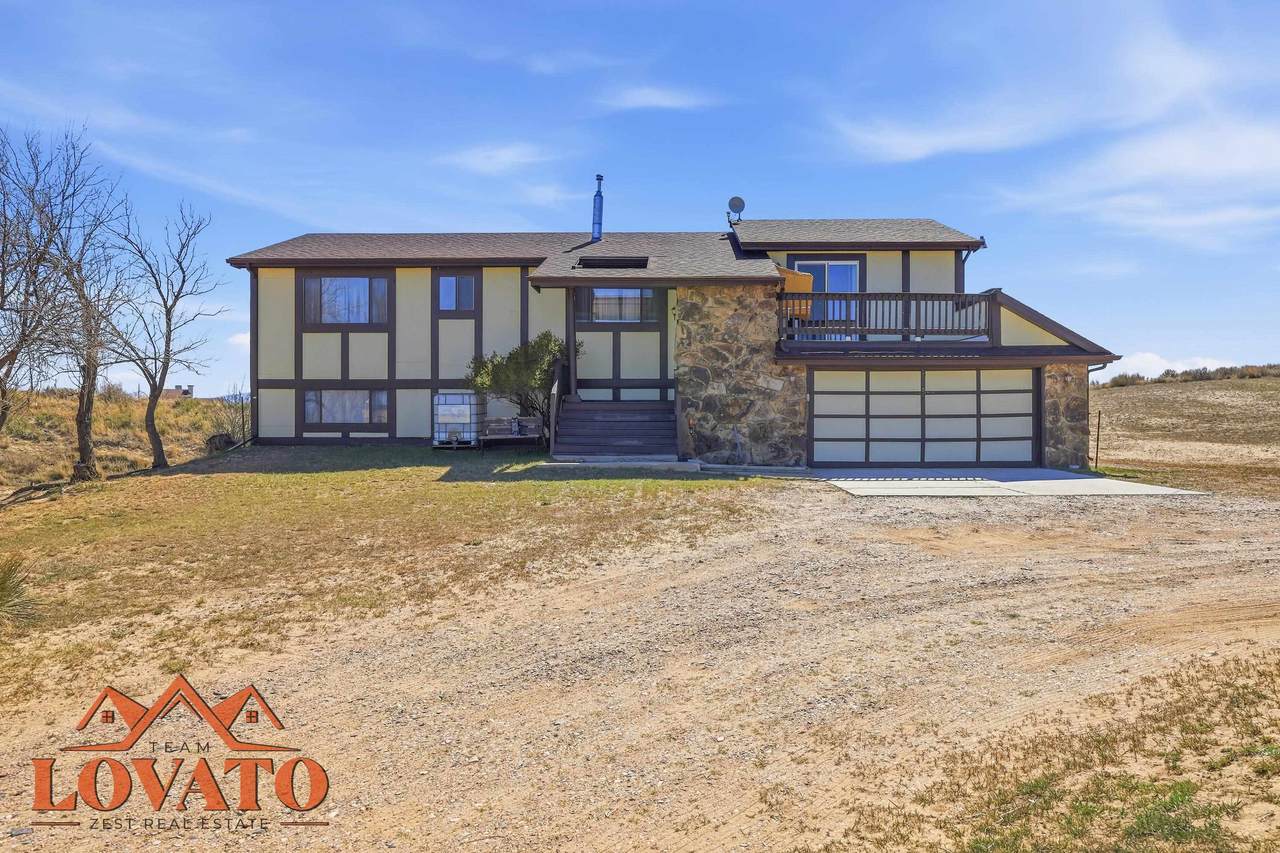 8635 Quartz Circle - Photo 1