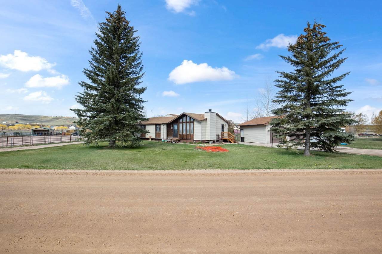 https://bt-photos.global.ssl.fastly.net/wyoming/1280_boomver_1_20261718-2.jpg