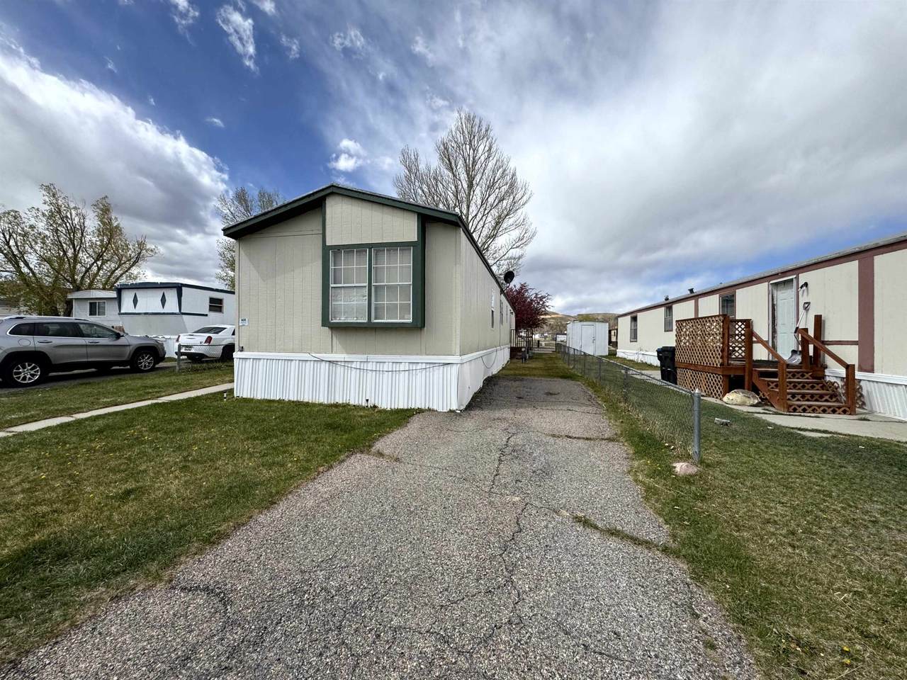 https://bt-photos.global.ssl.fastly.net/wyoming/1280_boomver_1_20261753-2.jpg