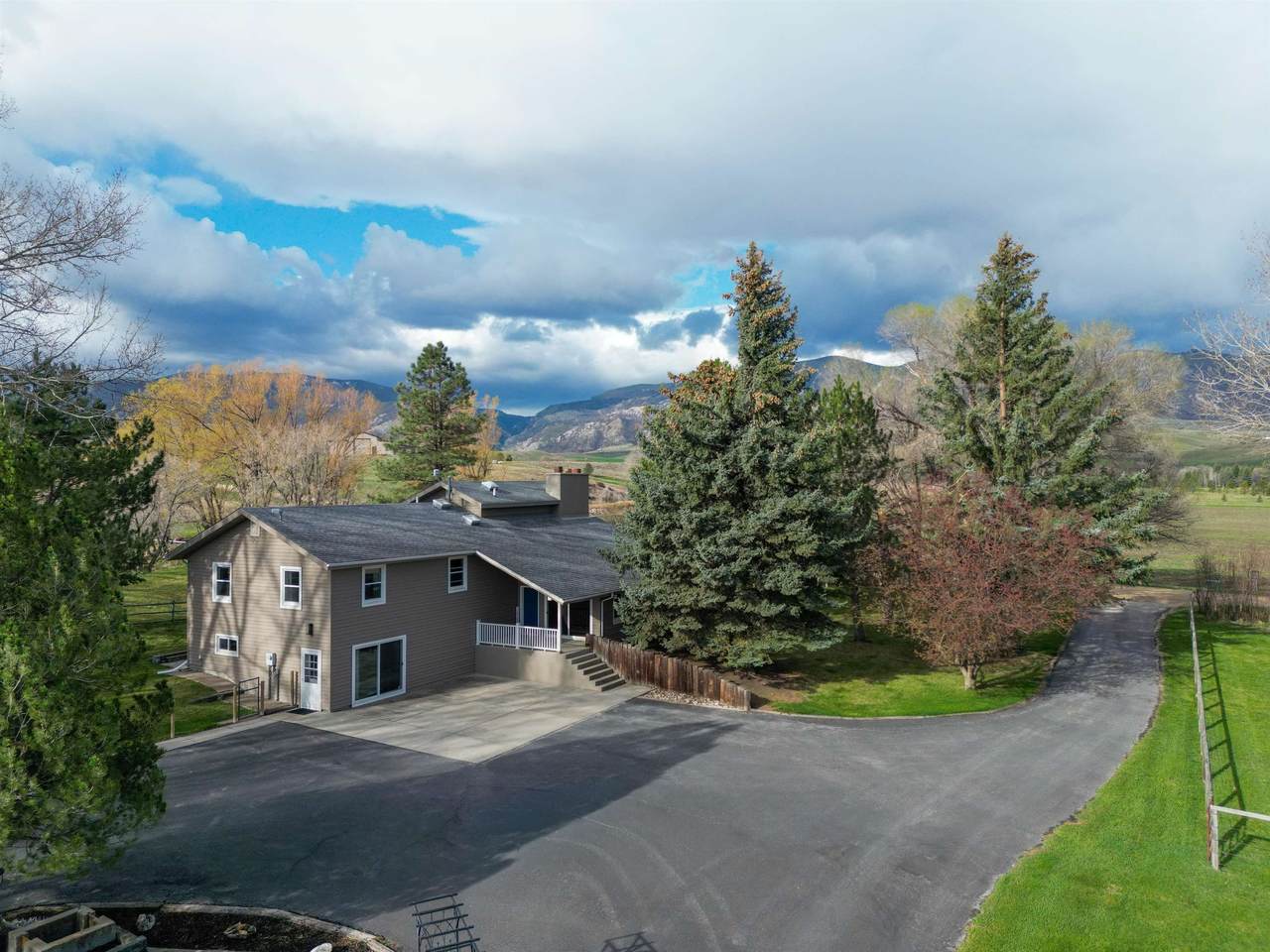 1048 Big Goose Road - Photo 1