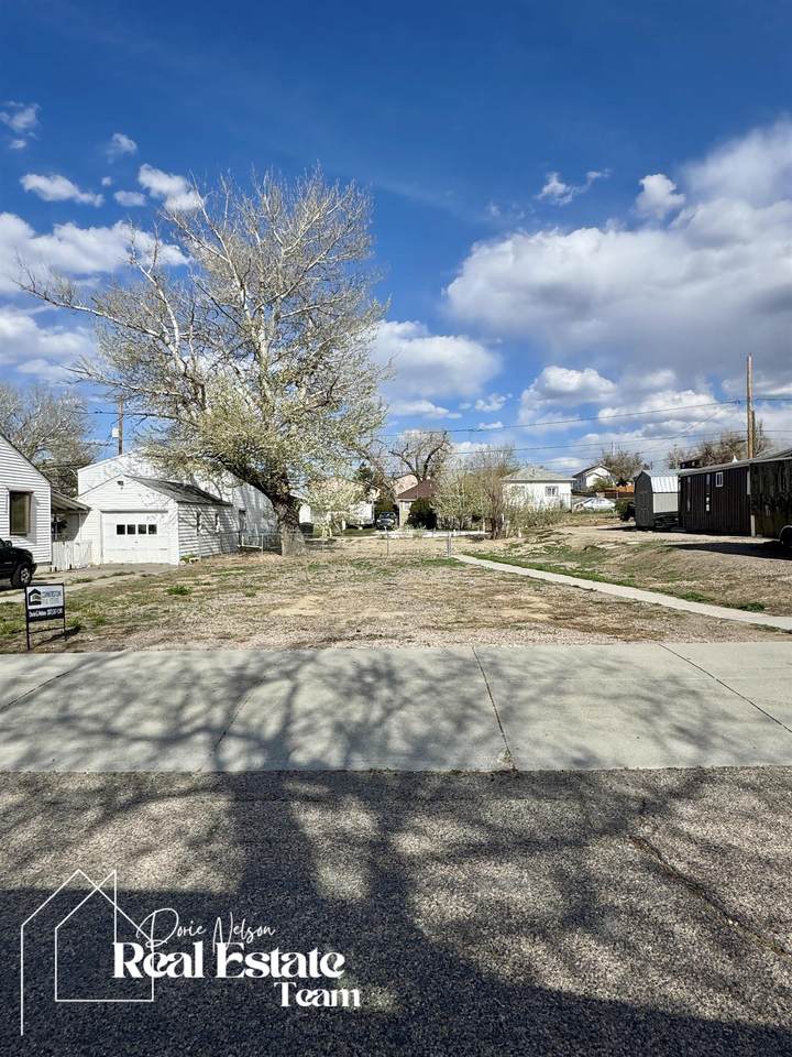 1037 Cedar Street - Photo 1