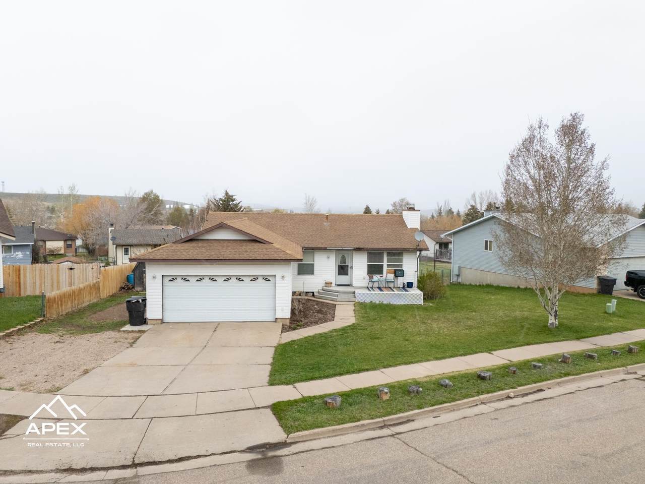 324 Emerson Avenue - Photo 1