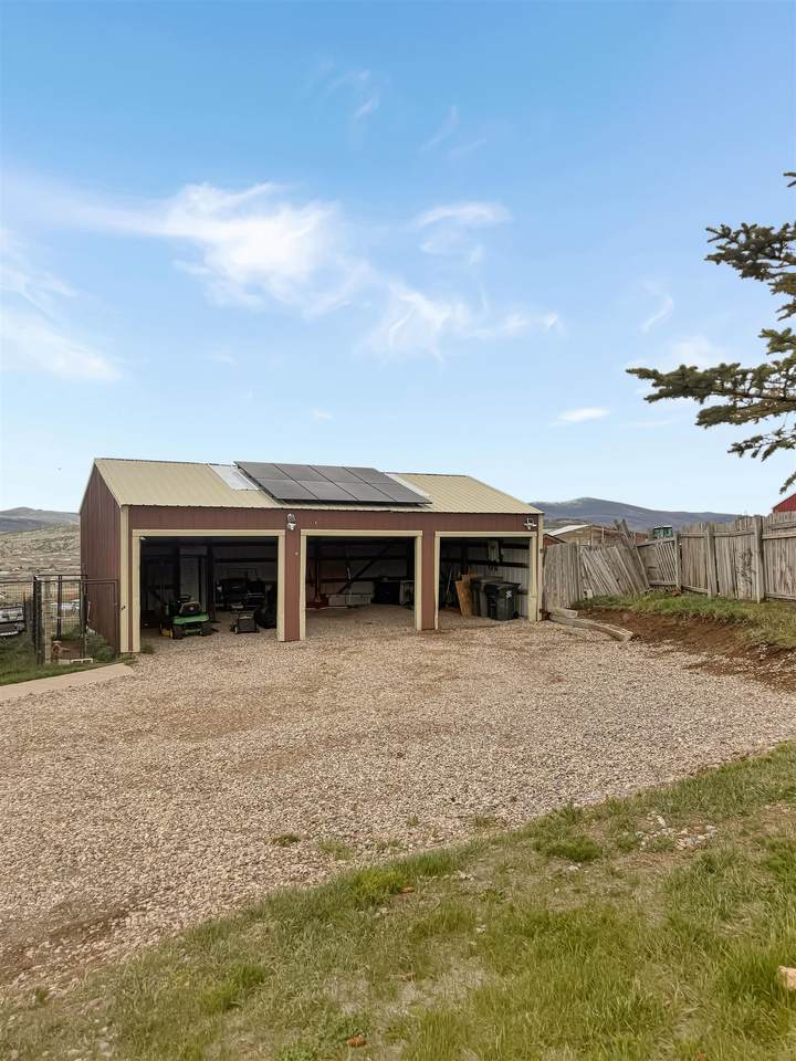 https://bt-photos.global.ssl.fastly.net/wyoming/1280_boomver_1_20261947-2.jpg