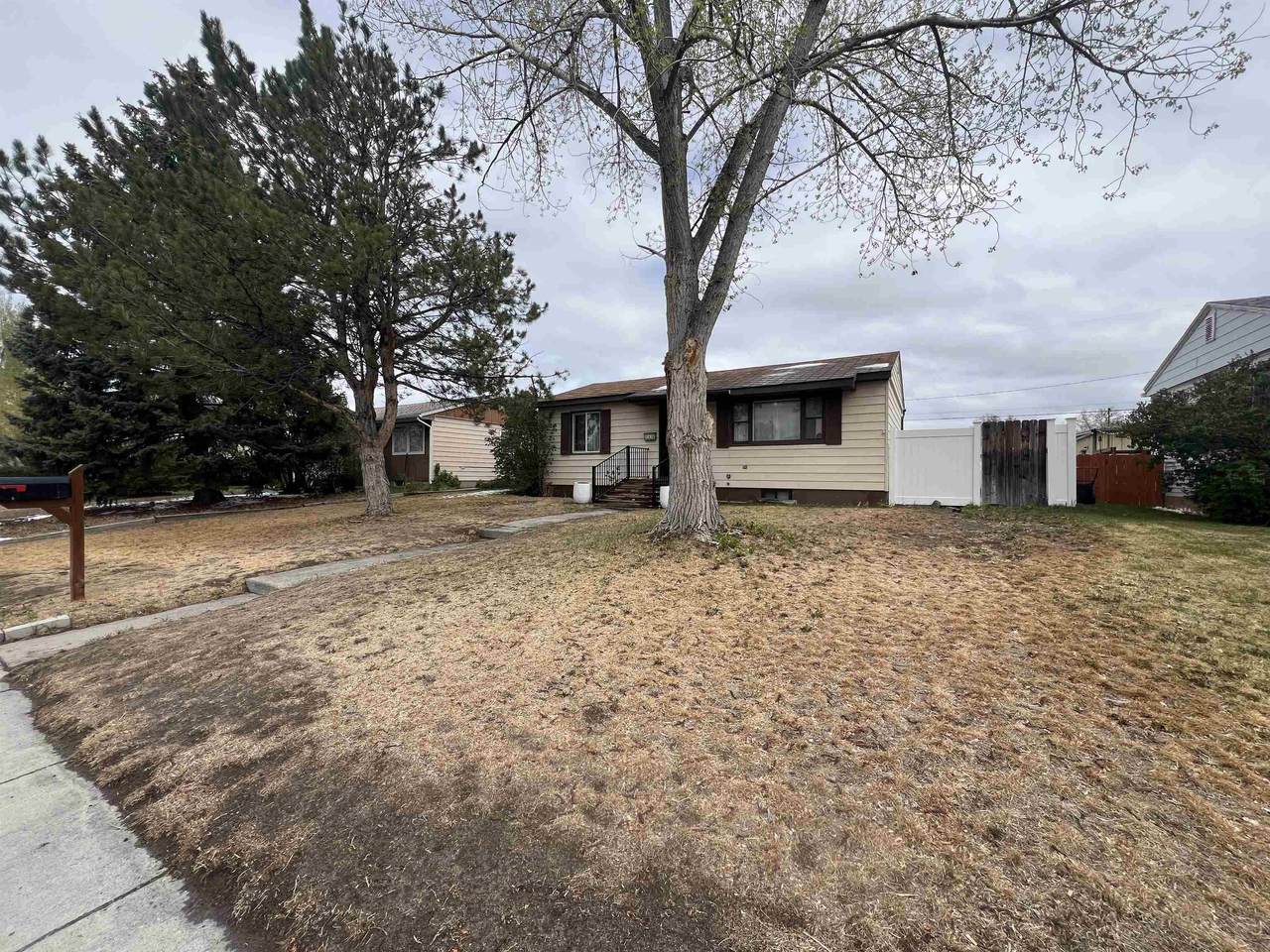 https://bt-photos.global.ssl.fastly.net/wyoming/1280_boomver_1_20261953-2.jpg