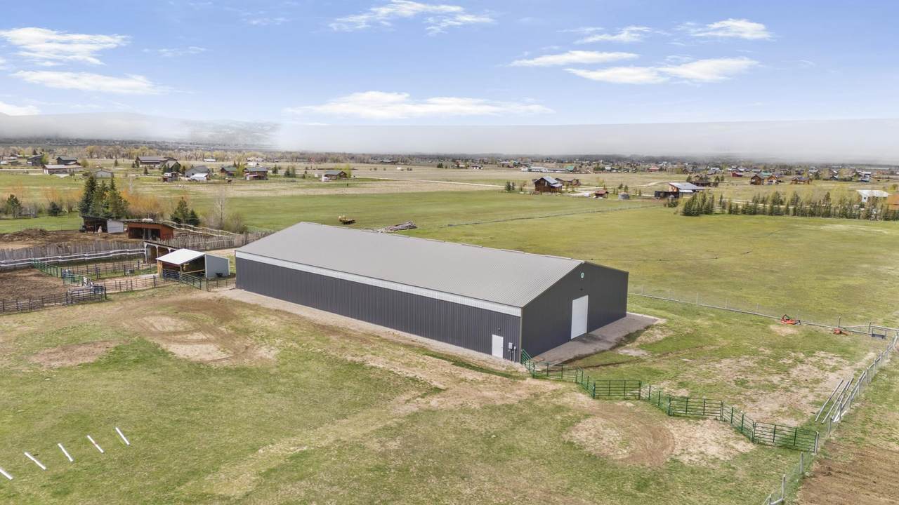 4722 S 1000 E Rd - Photo 1