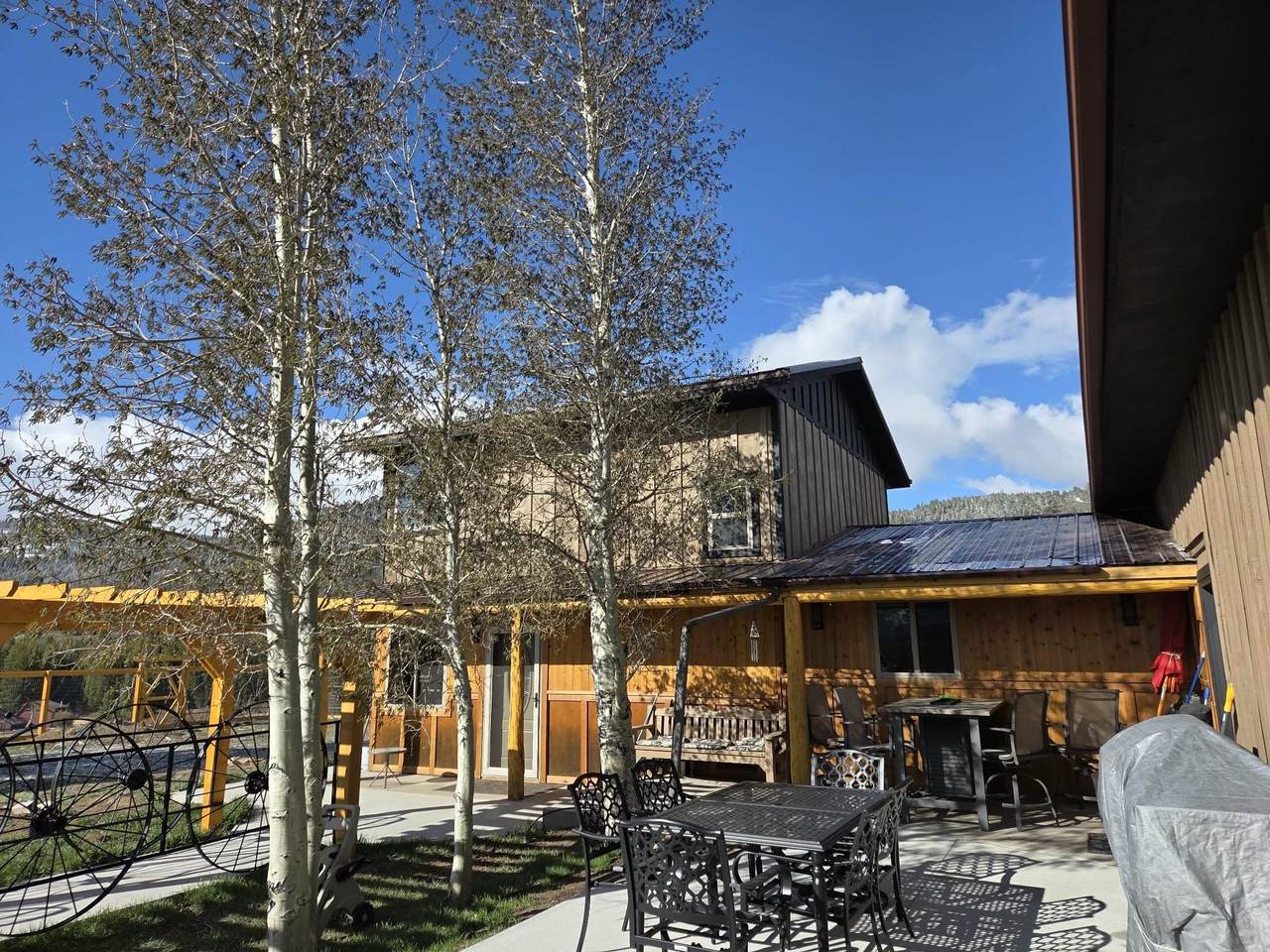 https://bt-photos.global.ssl.fastly.net/wyoming/1280_boomver_1_20262100-2.jpg