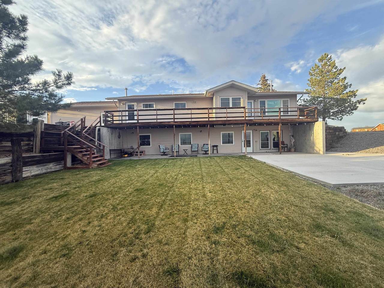 https://bt-photos.global.ssl.fastly.net/wyoming/1280_boomver_1_20262105-2.jpg