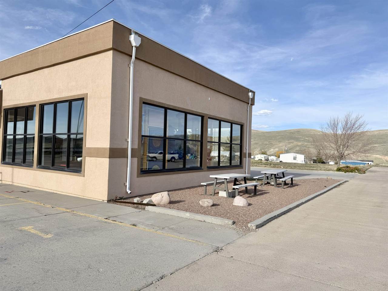 https://bt-photos.global.ssl.fastly.net/wyoming/1280_boomver_1_20262200-2.jpg