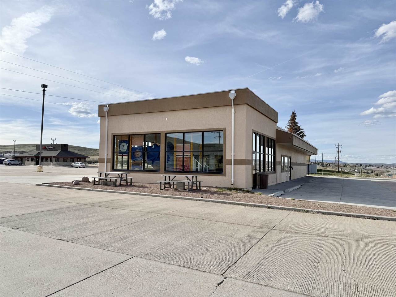 https://bt-photos.global.ssl.fastly.net/wyoming/1280_boomver_1_20262200-2.jpg