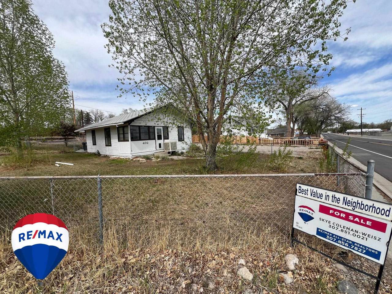 402 Monroe - Photo 1