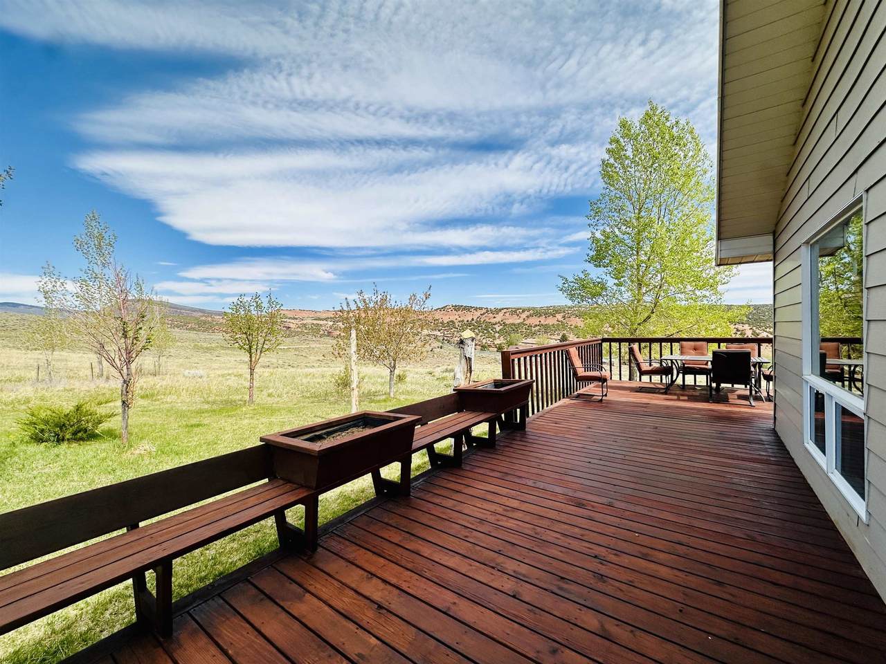 https://bt-photos.global.ssl.fastly.net/wyoming/1280_boomver_1_20262327-2.jpg