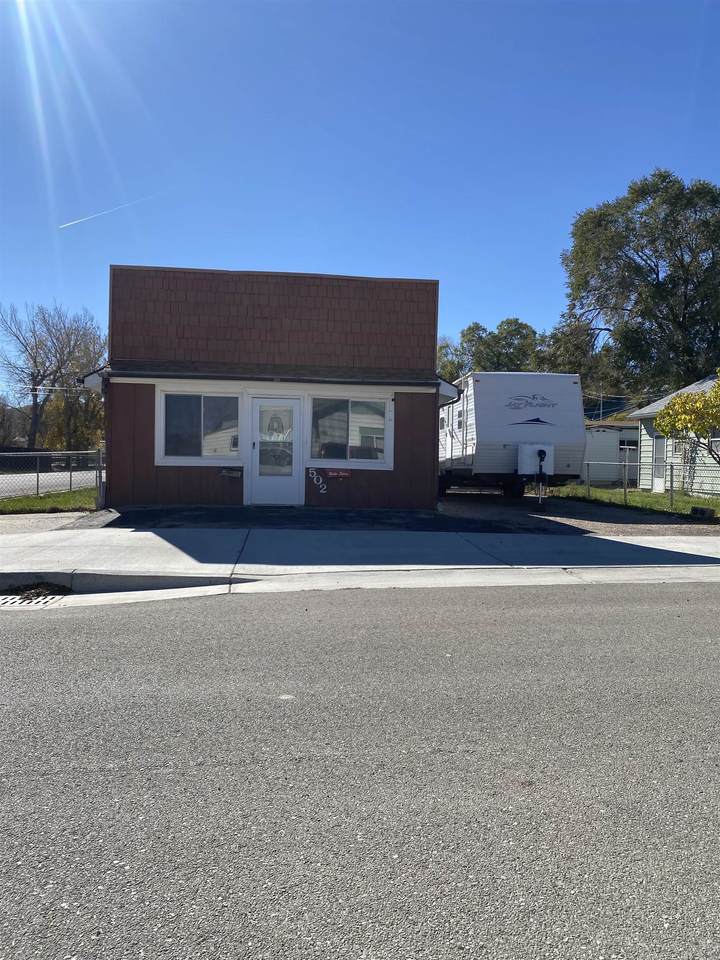 502 State St - Photo 1