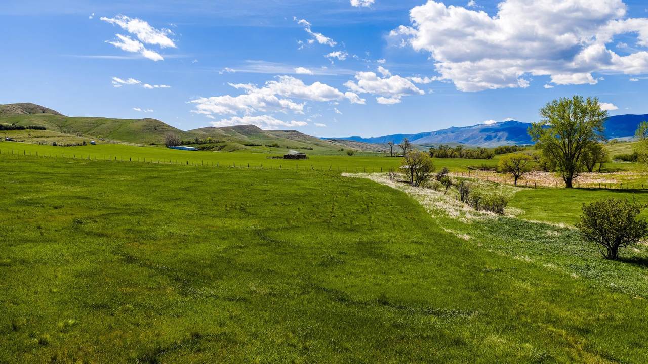 https://bt-photos.global.ssl.fastly.net/wyoming/1280_boomver_1_20262362-2.jpg