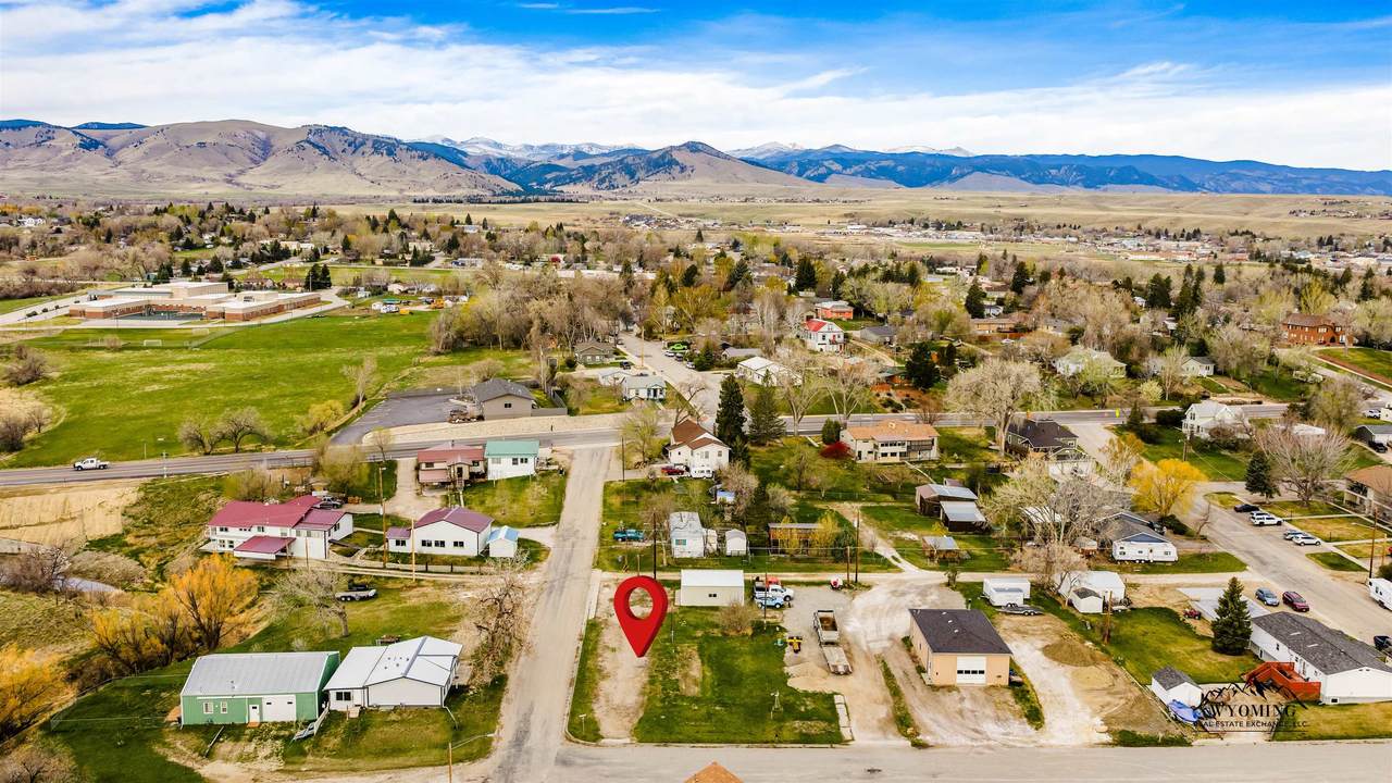 570 Wyoming - Photo 1