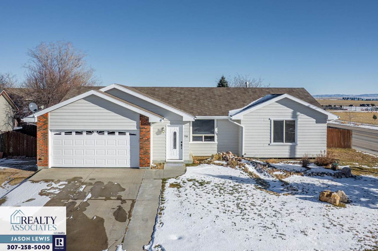 5301 Pawnee Circle - Photo 1