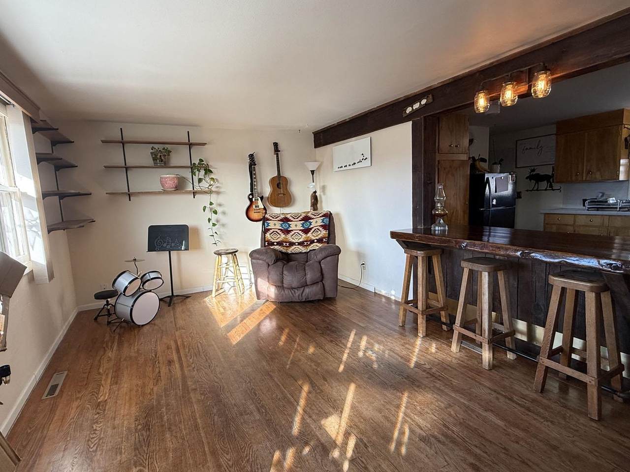 https://bt-photos.global.ssl.fastly.net/wyoming/1280_boomver_1_20262423-2.jpg