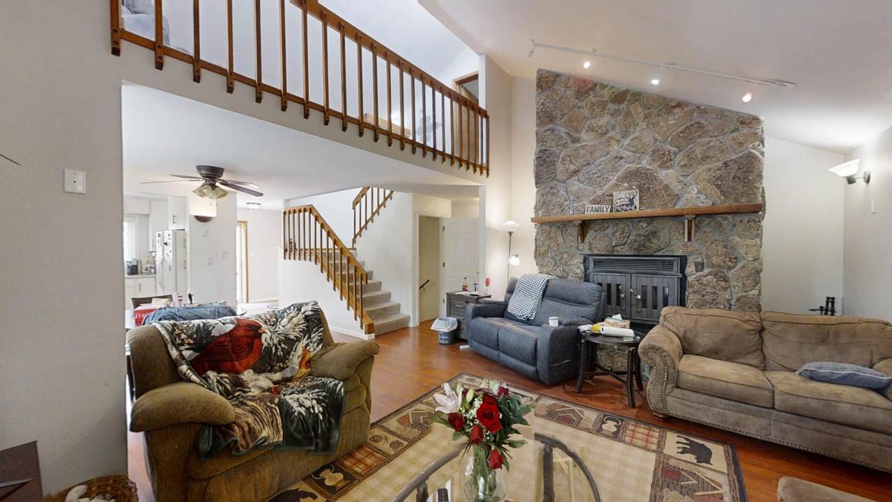 https://bt-photos.global.ssl.fastly.net/wyoming/1280_boomver_1_20262431-2.jpg