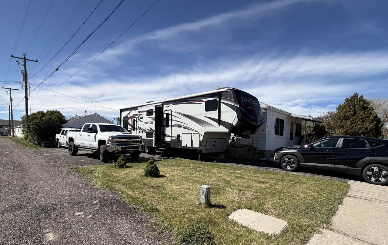 https://bt-photos.global.ssl.fastly.net/wyoming/1280_boomver_1_20262555-2.jpg