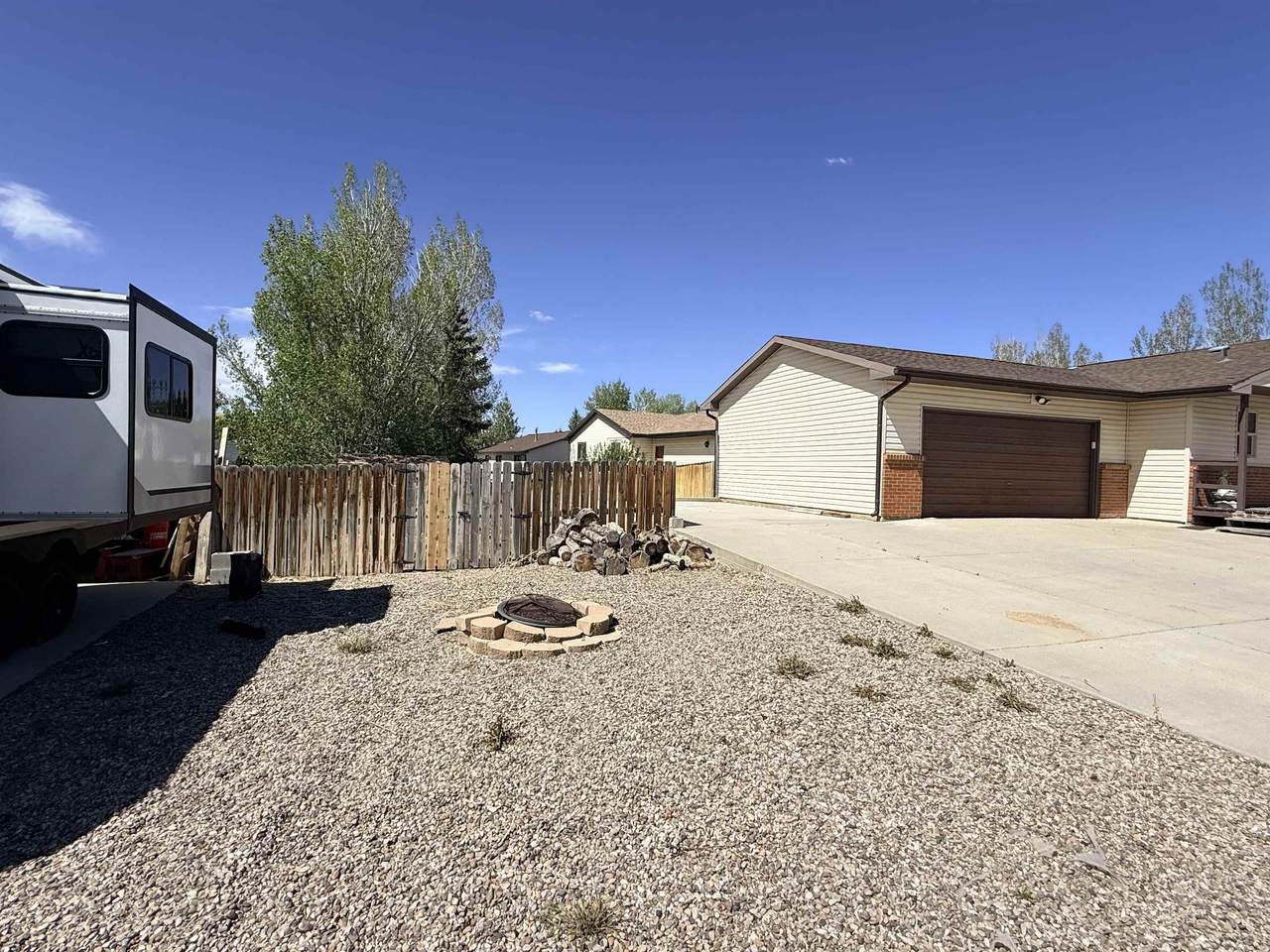 https://bt-photos.global.ssl.fastly.net/wyoming/1280_boomver_1_20262560-2.jpg
