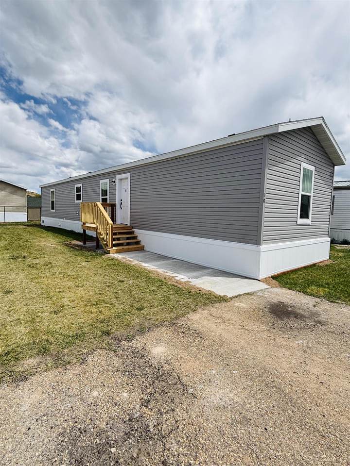 https://bt-photos.global.ssl.fastly.net/wyoming/1280_boomver_1_20262586-2.jpg