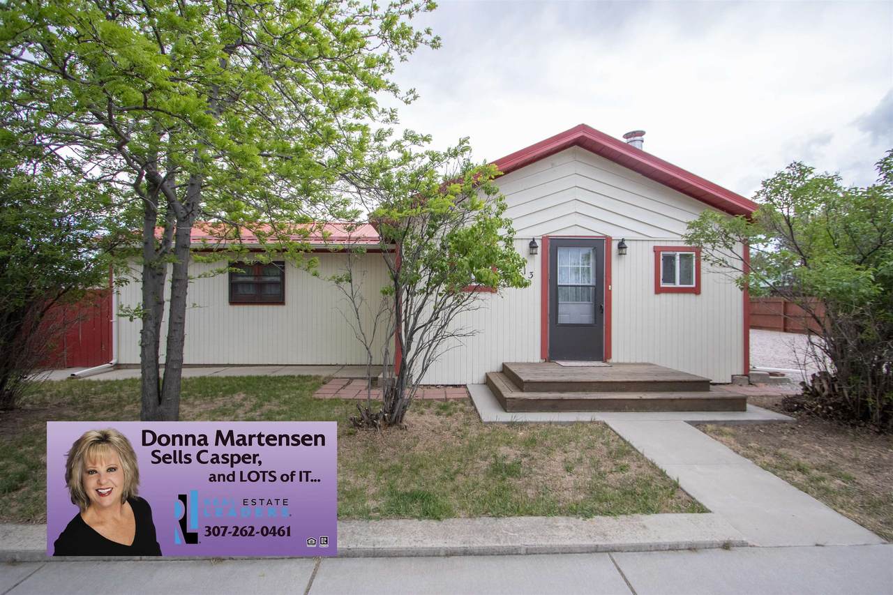 213 Third St - Photo 1