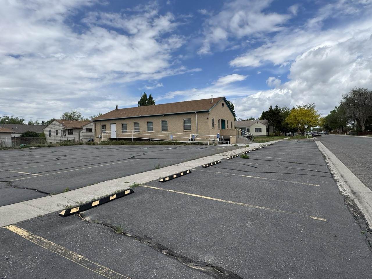 https://bt-photos.global.ssl.fastly.net/wyoming/1280_boomver_1_20262611-2.jpg