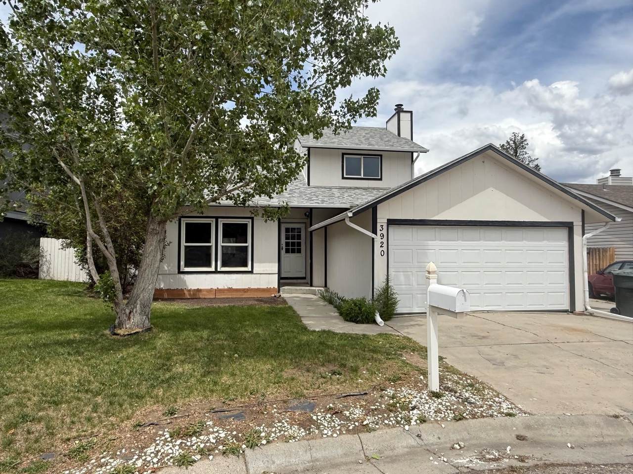 3920 Dorset Court - Photo 1