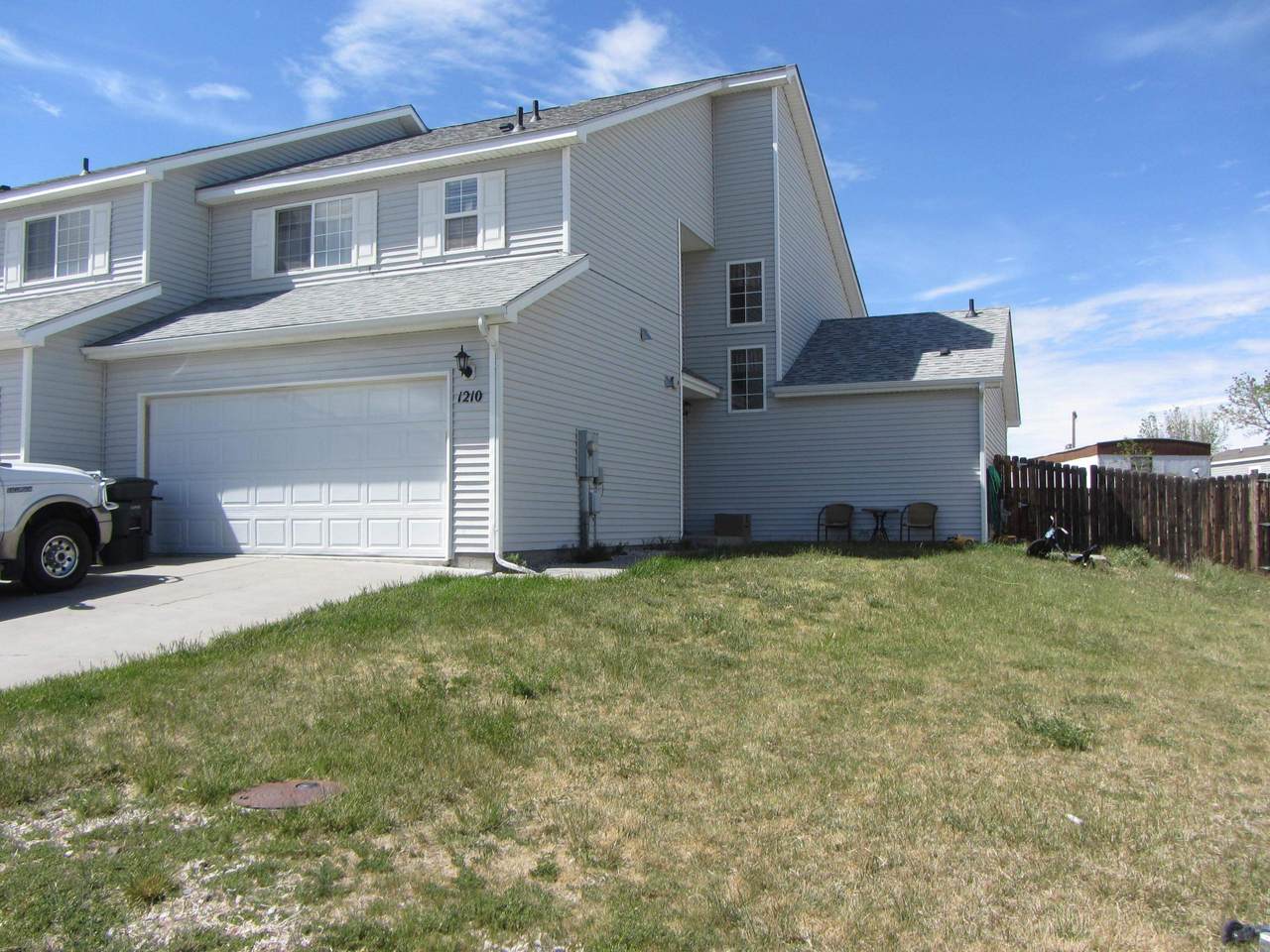 1210 Meadow Lane - Photo 1