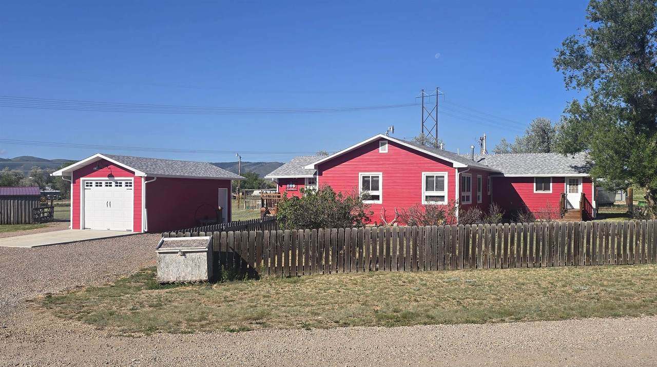 https://bt-photos.global.ssl.fastly.net/wyoming/1280_boomver_1_20262742-2.jpg