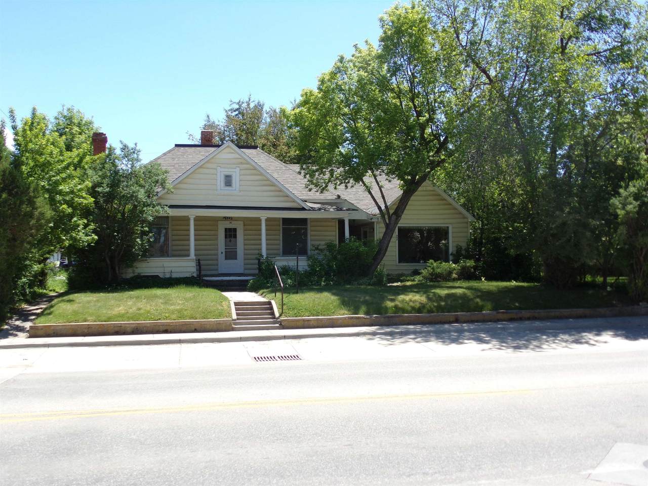 342 & 344 Loucks St - Photo 1